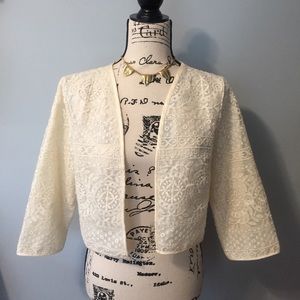 Cropped sleeve jacket from H&M.